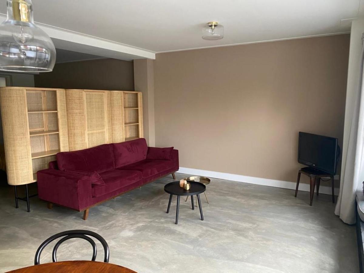 Stijlvol Ruim Studio-Appartement Nabij Historisch Centrum Amersfoort Bagian luar foto